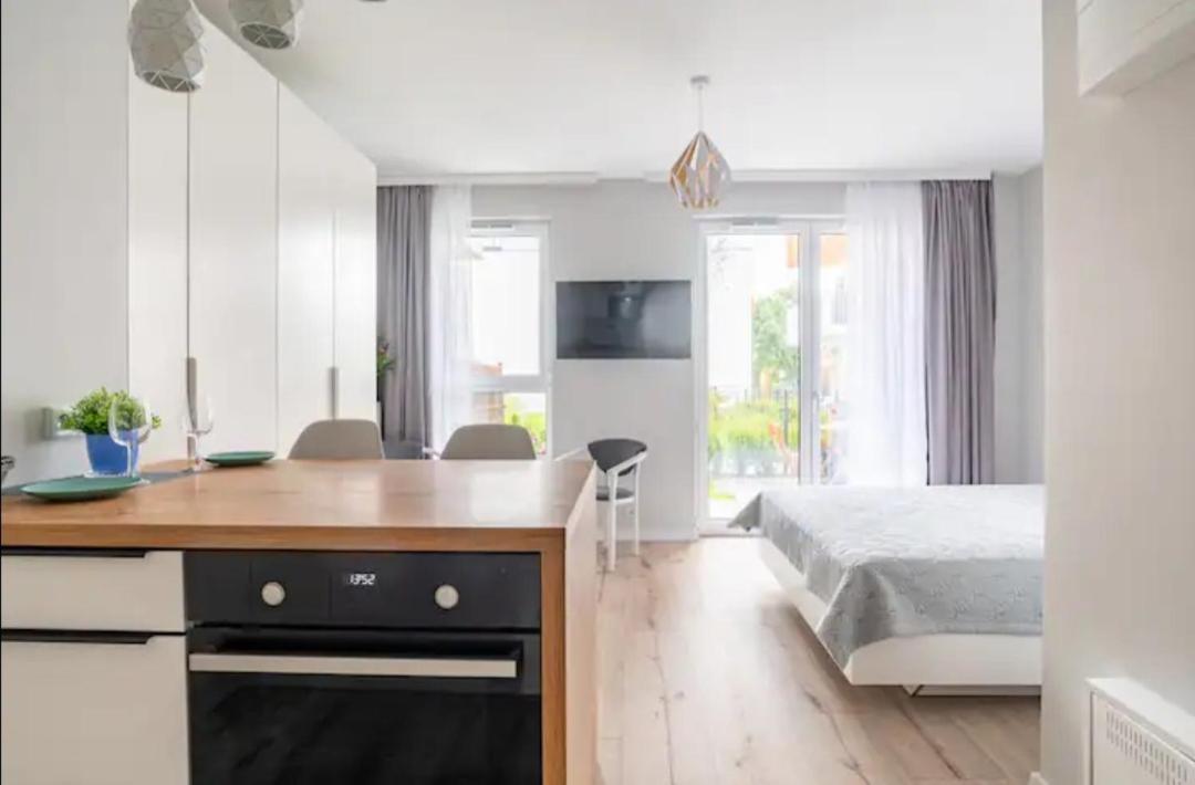 Апартаменти Luxapartmentwarszawa Z Bezplatnym Podziemnym Parkingem